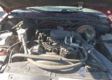 2001 GMC Sonoma Sls z USA, uszkodzony, nr VIN 1GTCS19W118202921